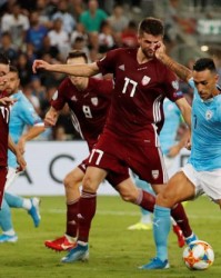  布雷斯特前锋戴帽屠榜，助球队攀升至欧战区  