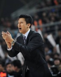  篮网主教练下课助教暂代帅位  