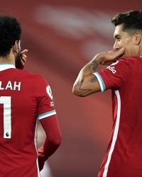  利物浦逆转绝杀热刺登顶积分榜  